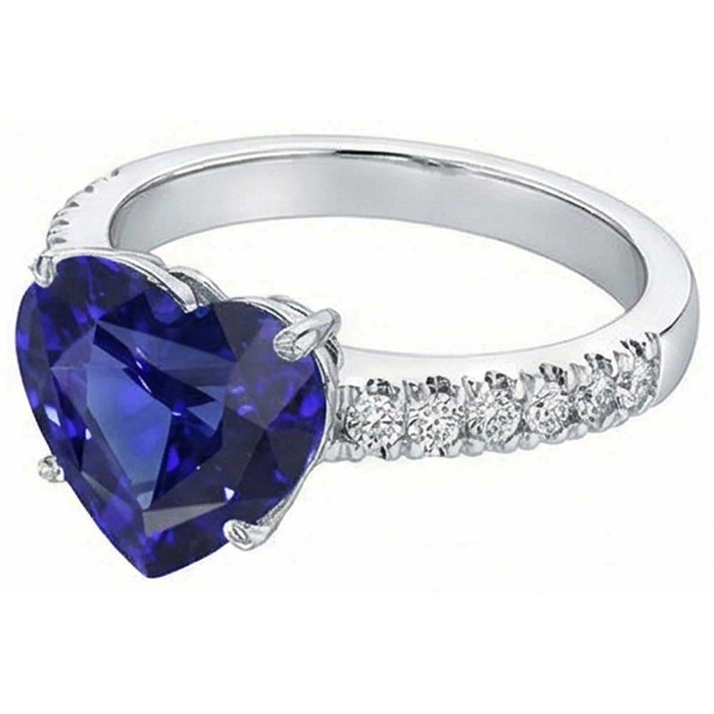 natural round sapphire 5ct ring close up detail