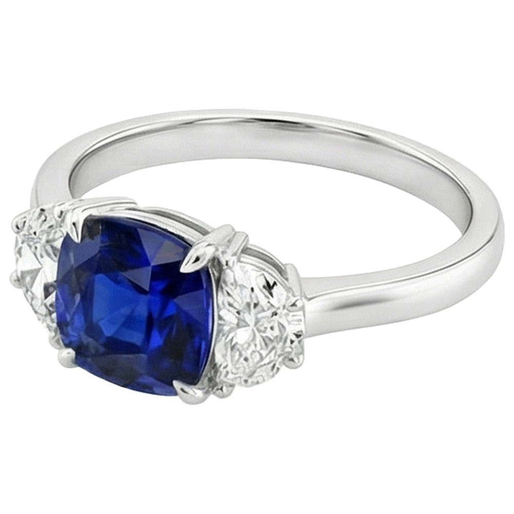 natural cushion sapphire 3ct ring close up detail