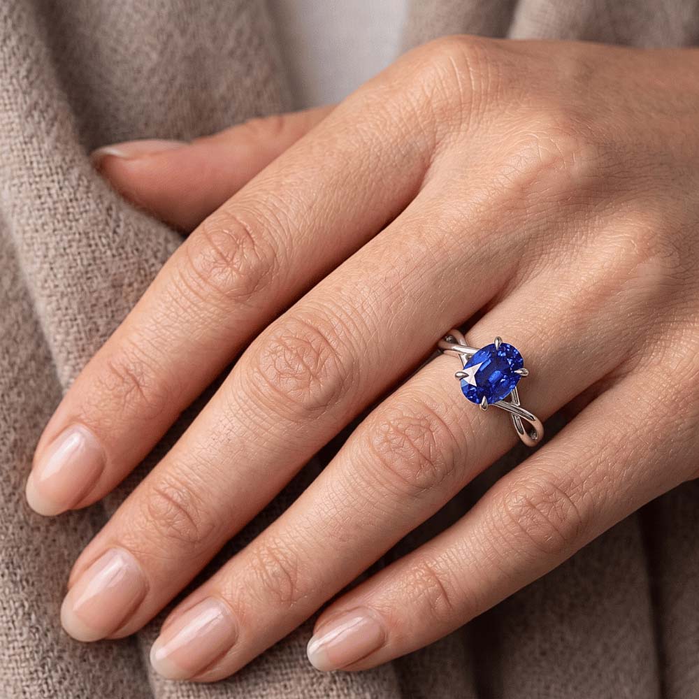Gold Solitaire Oval Ceylon Sapphire Ring 2.50 Carats Infinity Style