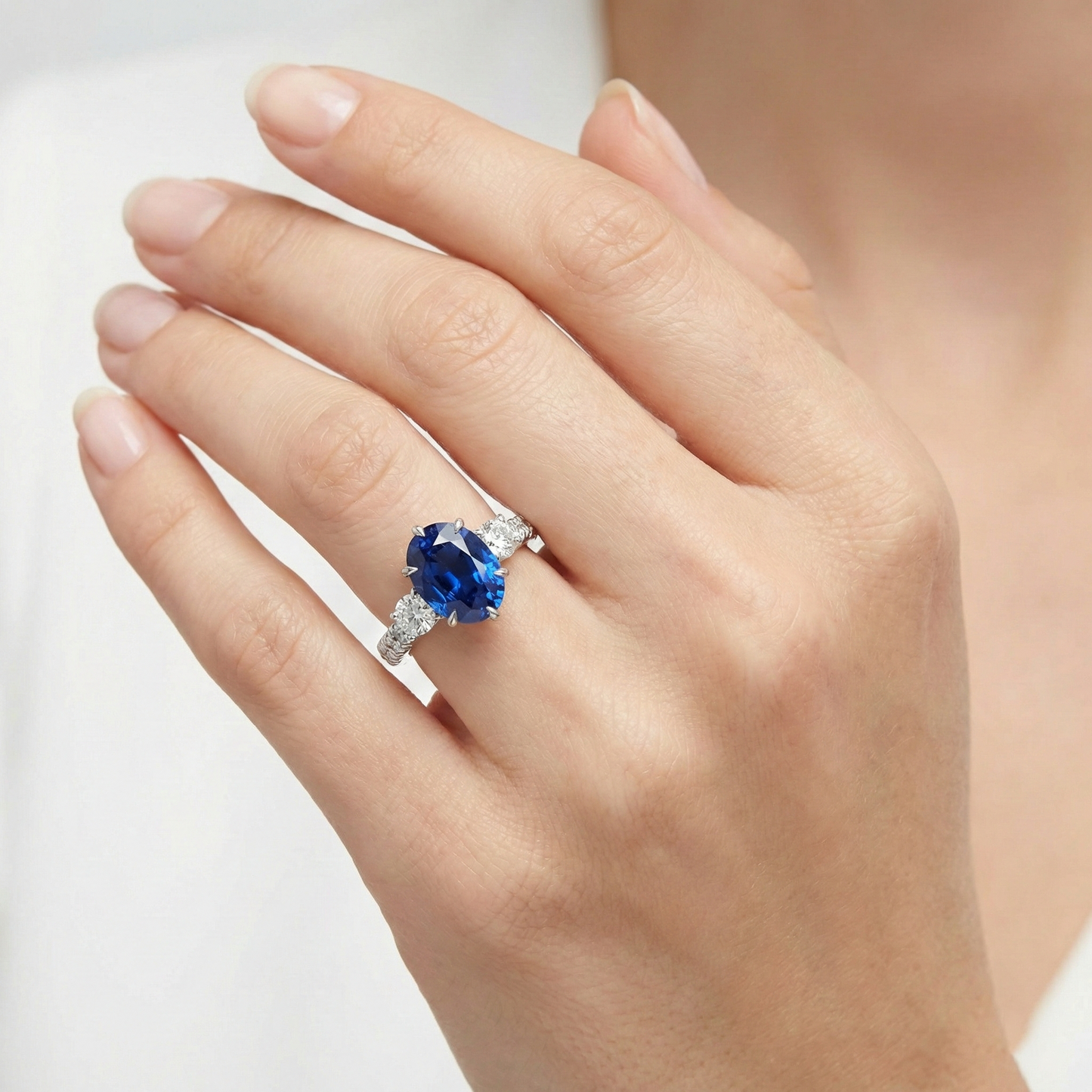 natural round sapphire 4.50ct ring with diamond accents