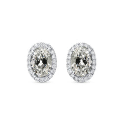 Luxury Brilliant Diamond Drop Earrings – 6.50 ct 14 Karat White