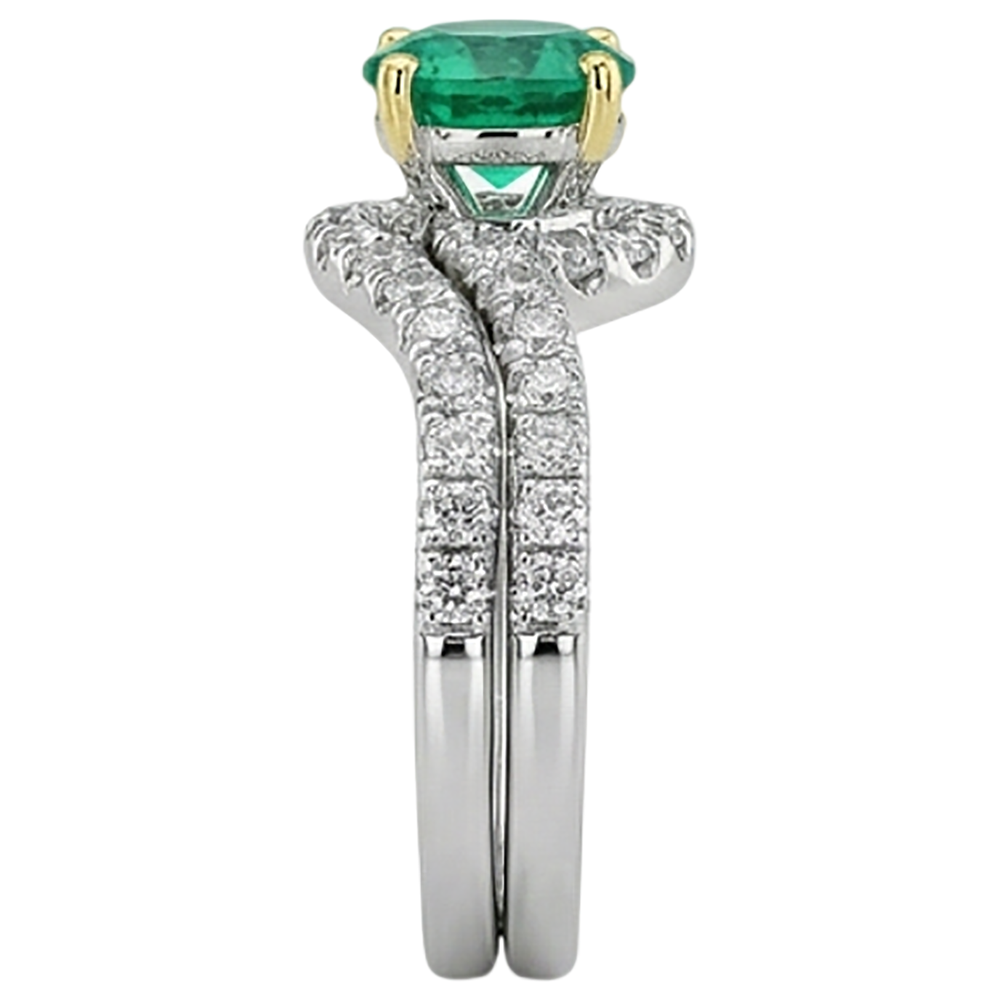 Custom Colombian Emerald Colored Stone Ring 2.50 ct – back view