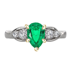 Natural GIA Certified Fine Emerald Colored Stone Ring 2 ct