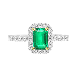 Dazzling Gemstone Ring – Emerald 2 ct by HarryChadEnt