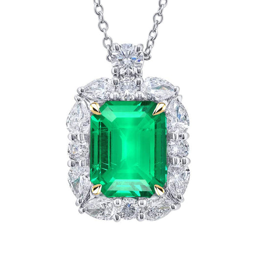 Shimmering Fine Emerald Stone Pendant Necklace 6 ct – main view