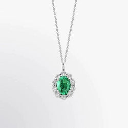 Green Emerald & Natural Earth Mined Diamonds 4.25 Carats Lady Gemstone Pendant Necklace