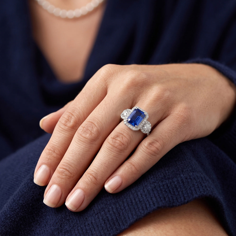 Halo Emerald Sapphire Ring 4.50 Carats Round Natural Earth Mined Diamond ( Not Lab Grown ) Gold Jewelry