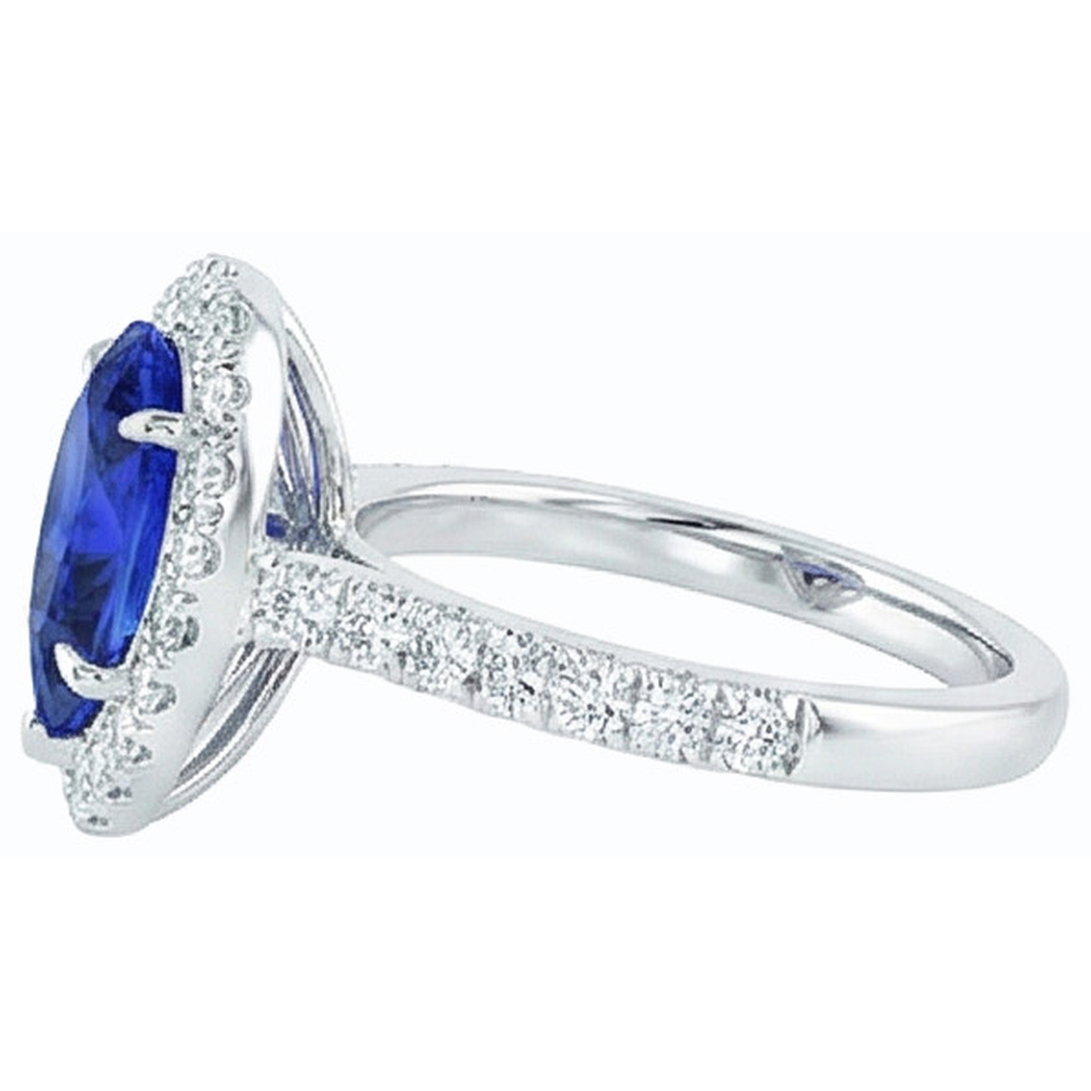 natural round sapphire 4ct ring on white background