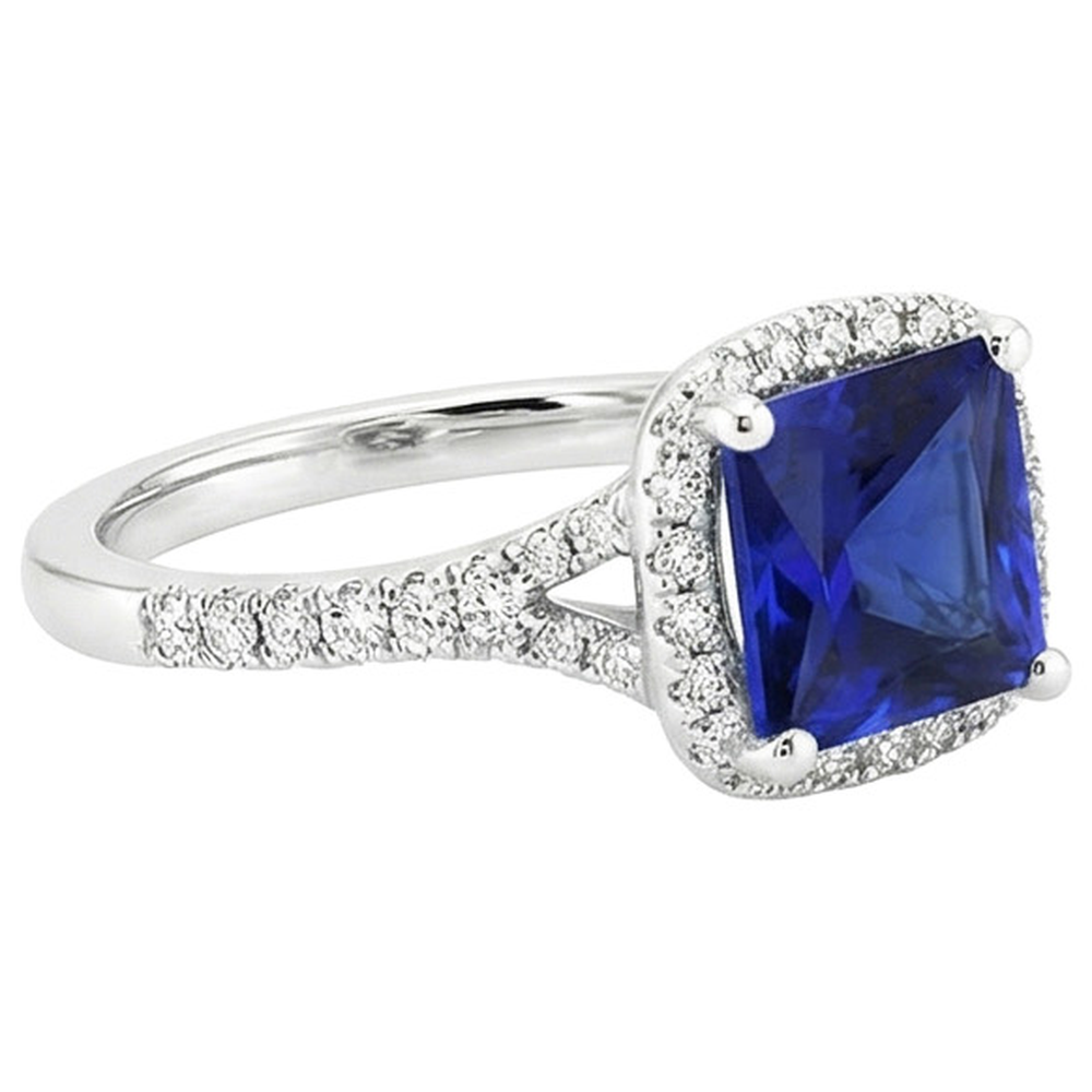 natural round sapphire 6ct ring on white background