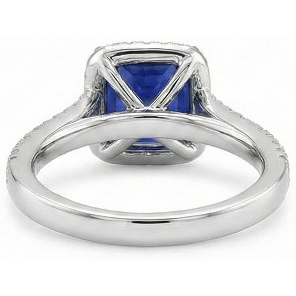natural round sapphire 6.5ct ring close up detail