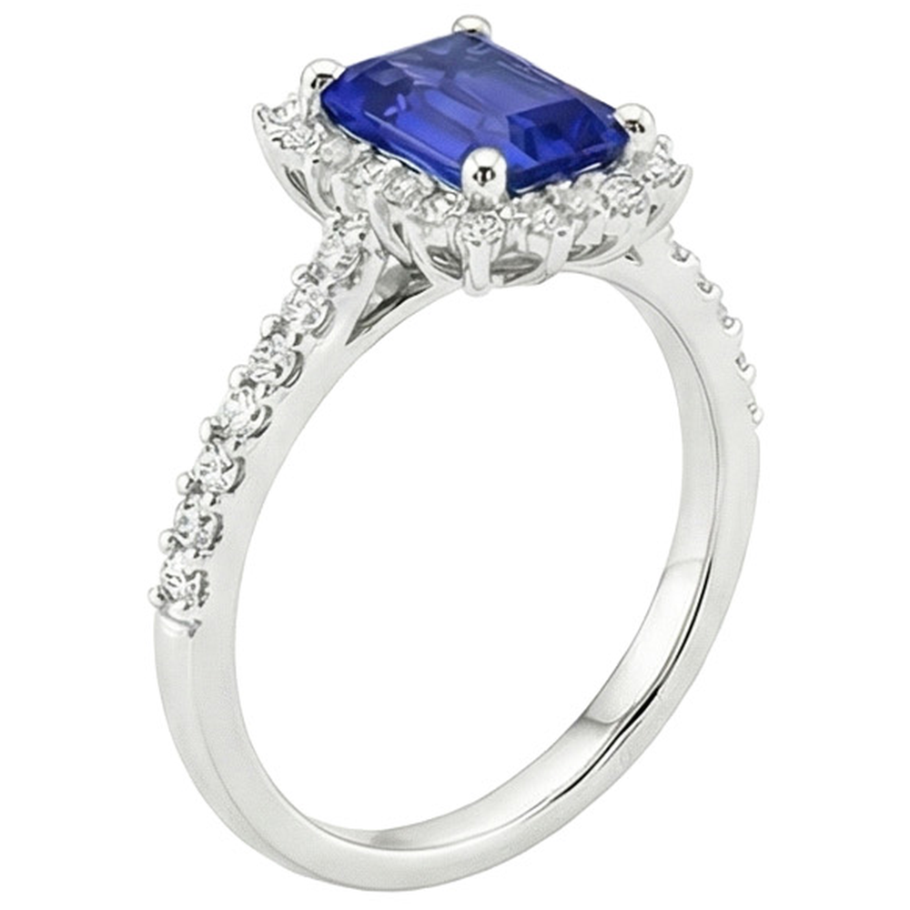 natural emerald sapphire 4.50ct ring close up detail