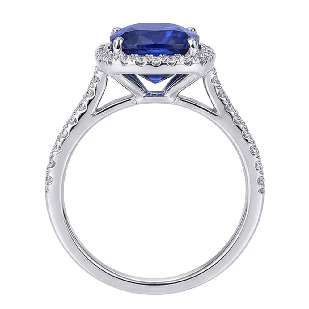 natural round sapphire 7.80ct ring on white background