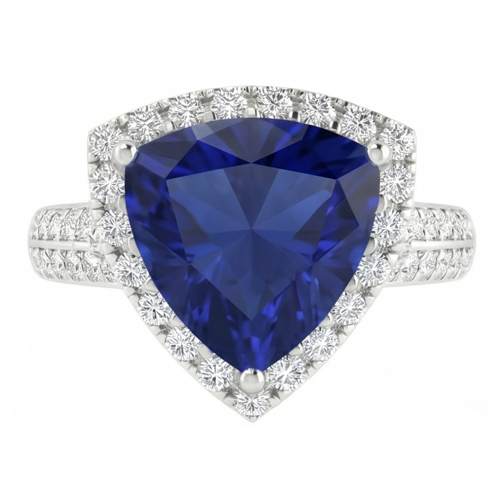natural round sapphire 3ct ring close up detail