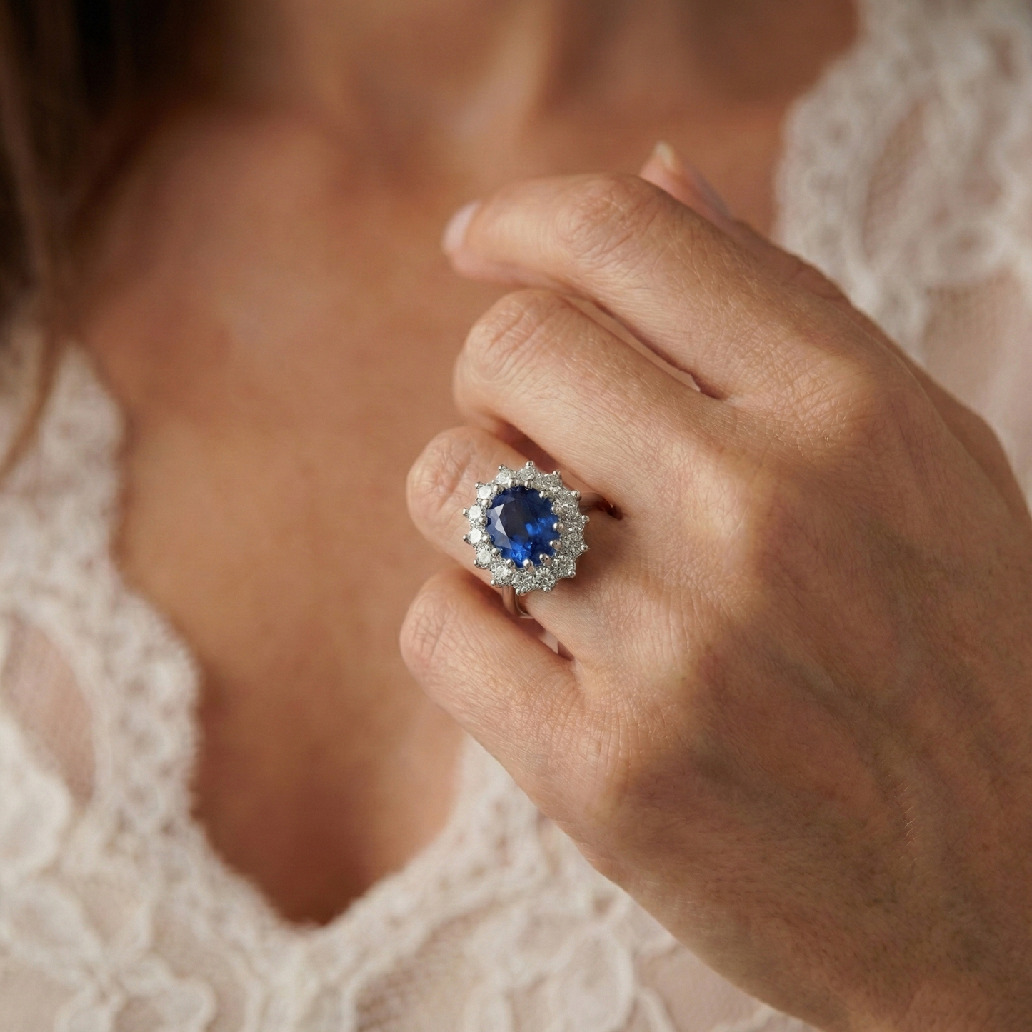 IGI CERTIFIED Halo Oval Sapphire Ring 5 Carats Diamond Flower Style