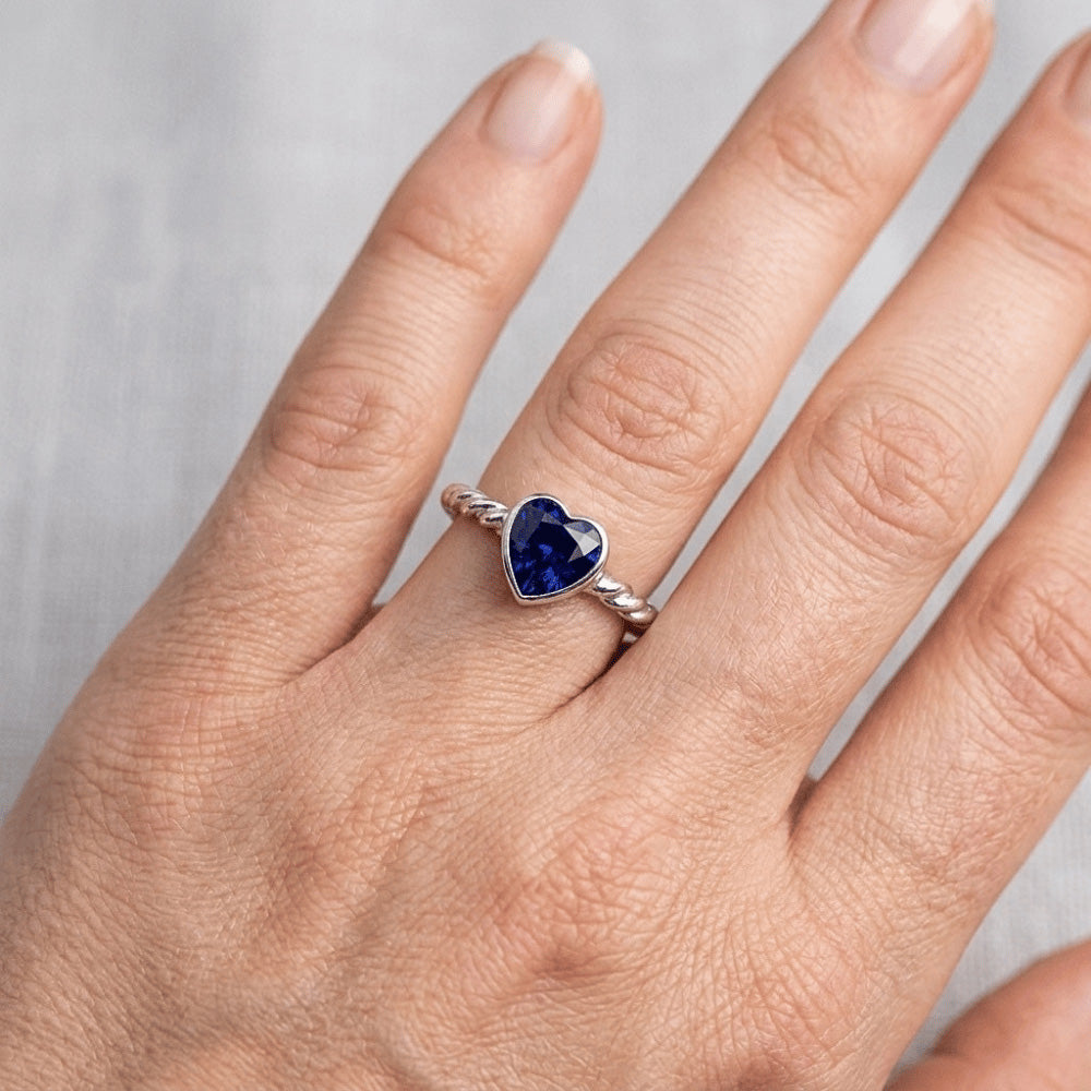 Heart Solitaire Blue Sapphire Ring Bezel Set 1.50 Carats Rope Style