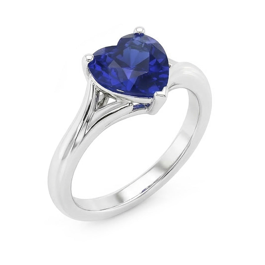 natural heart sapphire 2.50ct ring close up detail