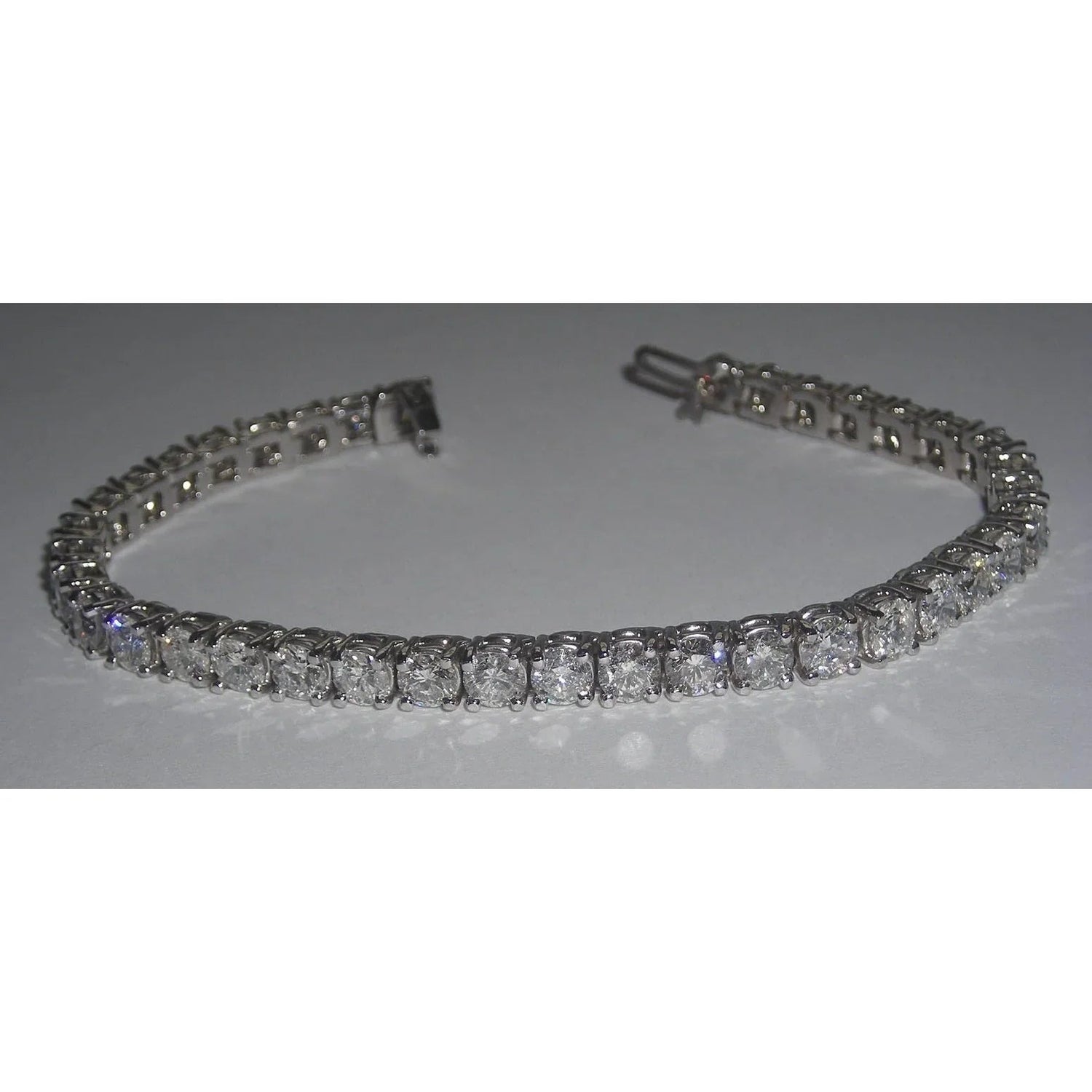 Lab Grown Diamond Tennis Bracelet For Women