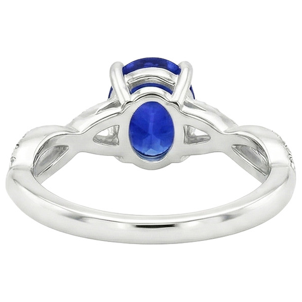 natural round sapphire 5ct ring close up detail