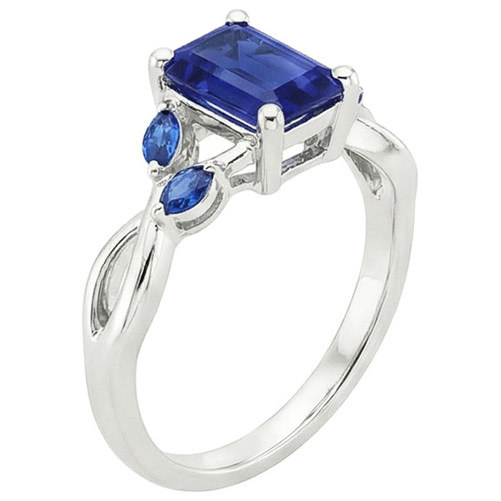 natural emerald sapphire 3.50ct ring close up detail