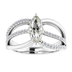 Timeless Diamond Solitaire with Side Stones 2 ct – 14K White