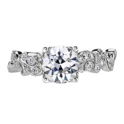Luxury Brilliant Diamond Solitaire with Side Stones – 3.50 ct