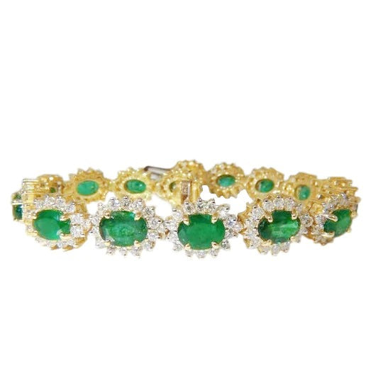 Ladies Oval Cut Green Emerald & Diamond Bracelet 16.25 Carts Yellow Gold 14K