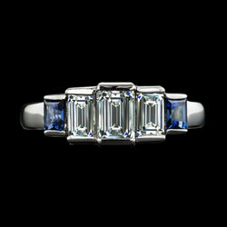 Lady’s Engagement Ring Real Emerald Natural Earth Mined Diamond & Ceylon Sapphires 8 Carats