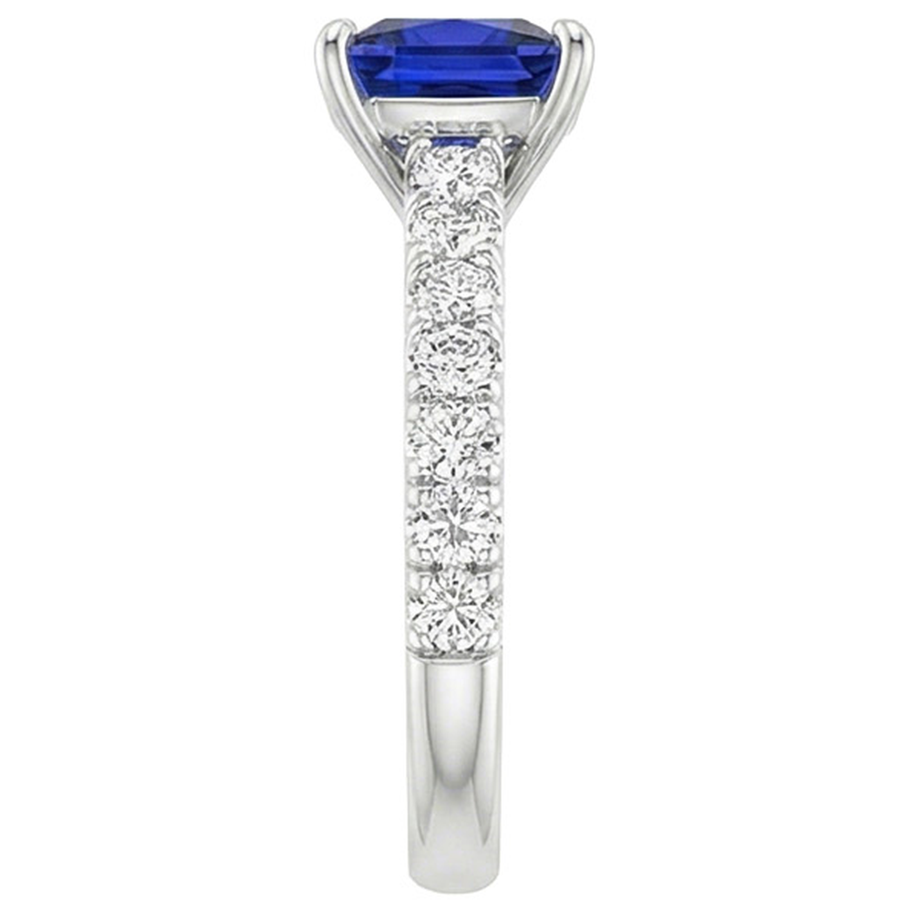 natural round sapphire 6ct ring on white background