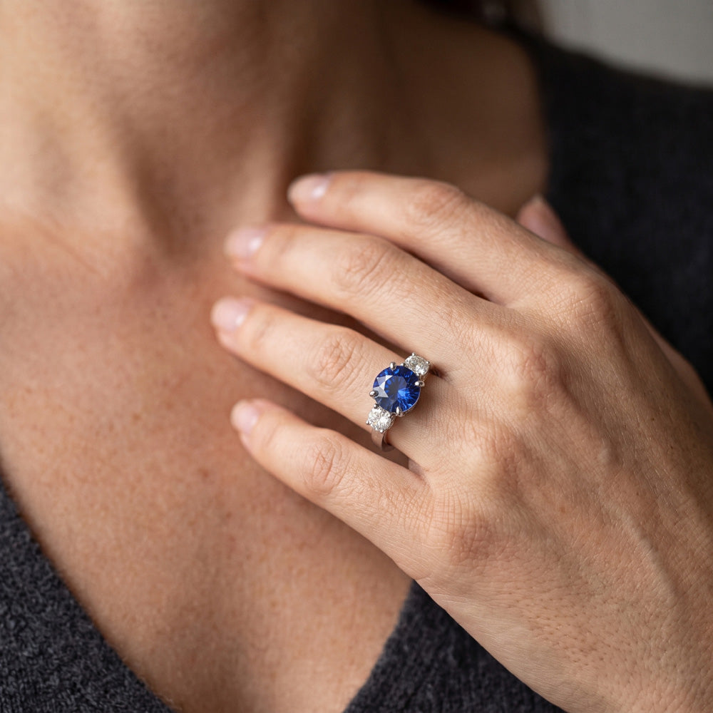 Natural Earth Mined Diamond ( Not Lab Grown ) 3 Stone Ring Sri Lankan Sapphire Round Cut 2.50 Carats