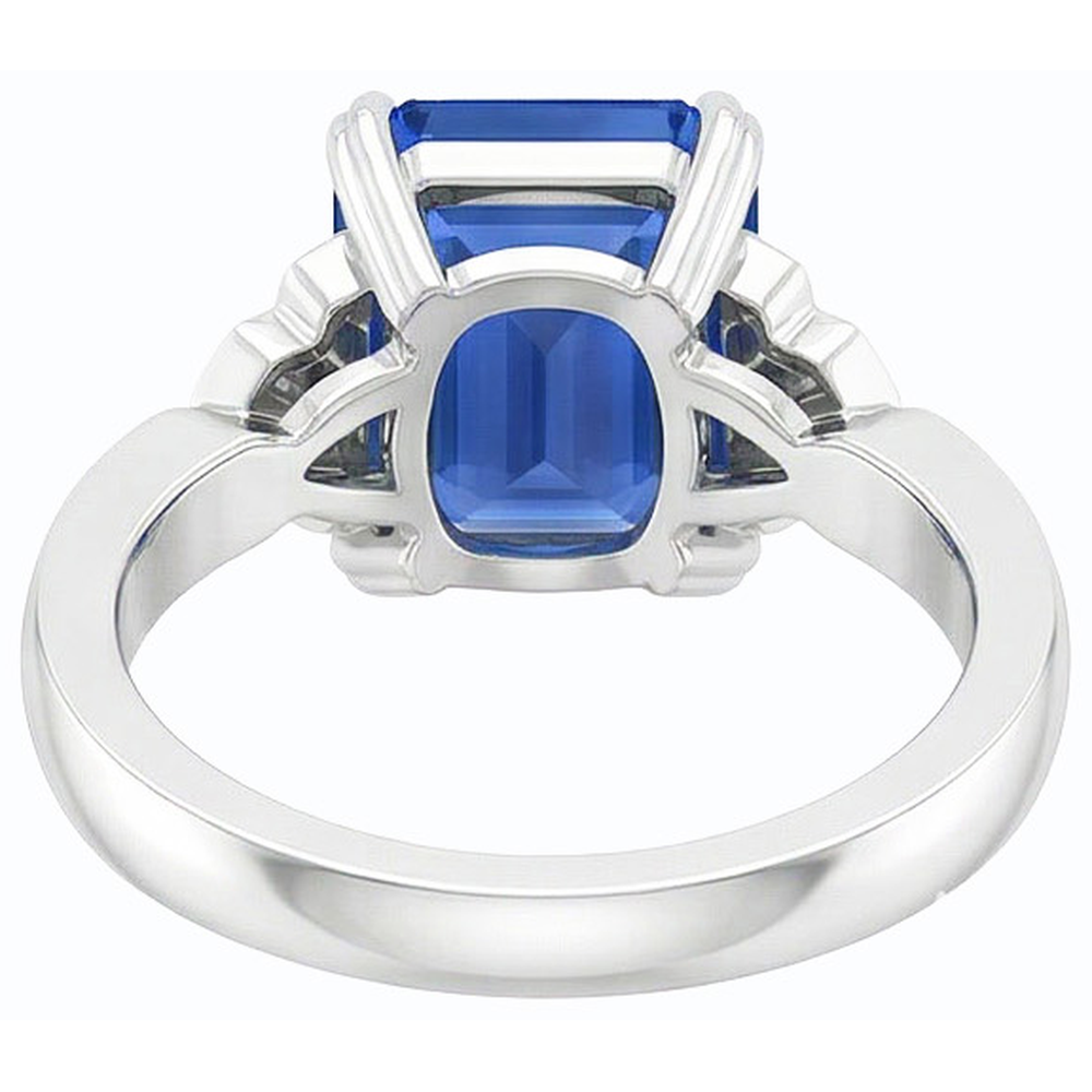 natural emerald sapphire 3ct ring on white background