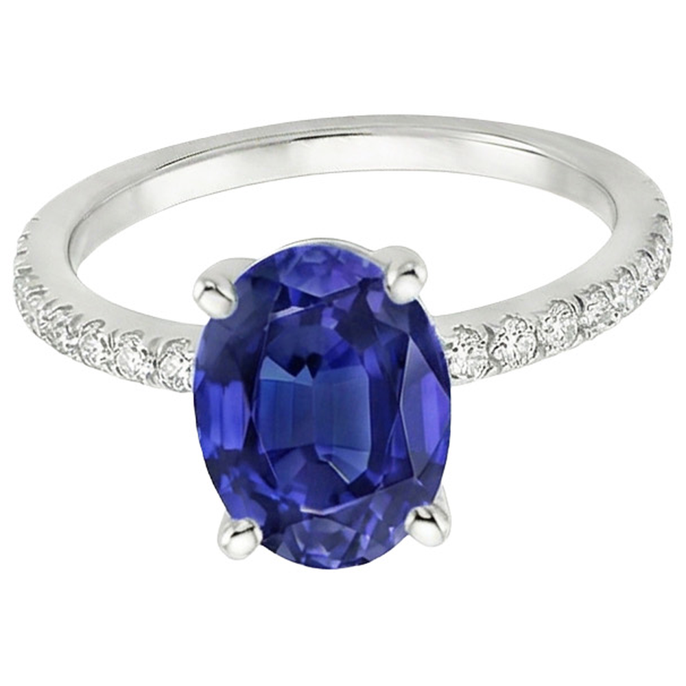 natural round sapphire 5ct ring close up detail