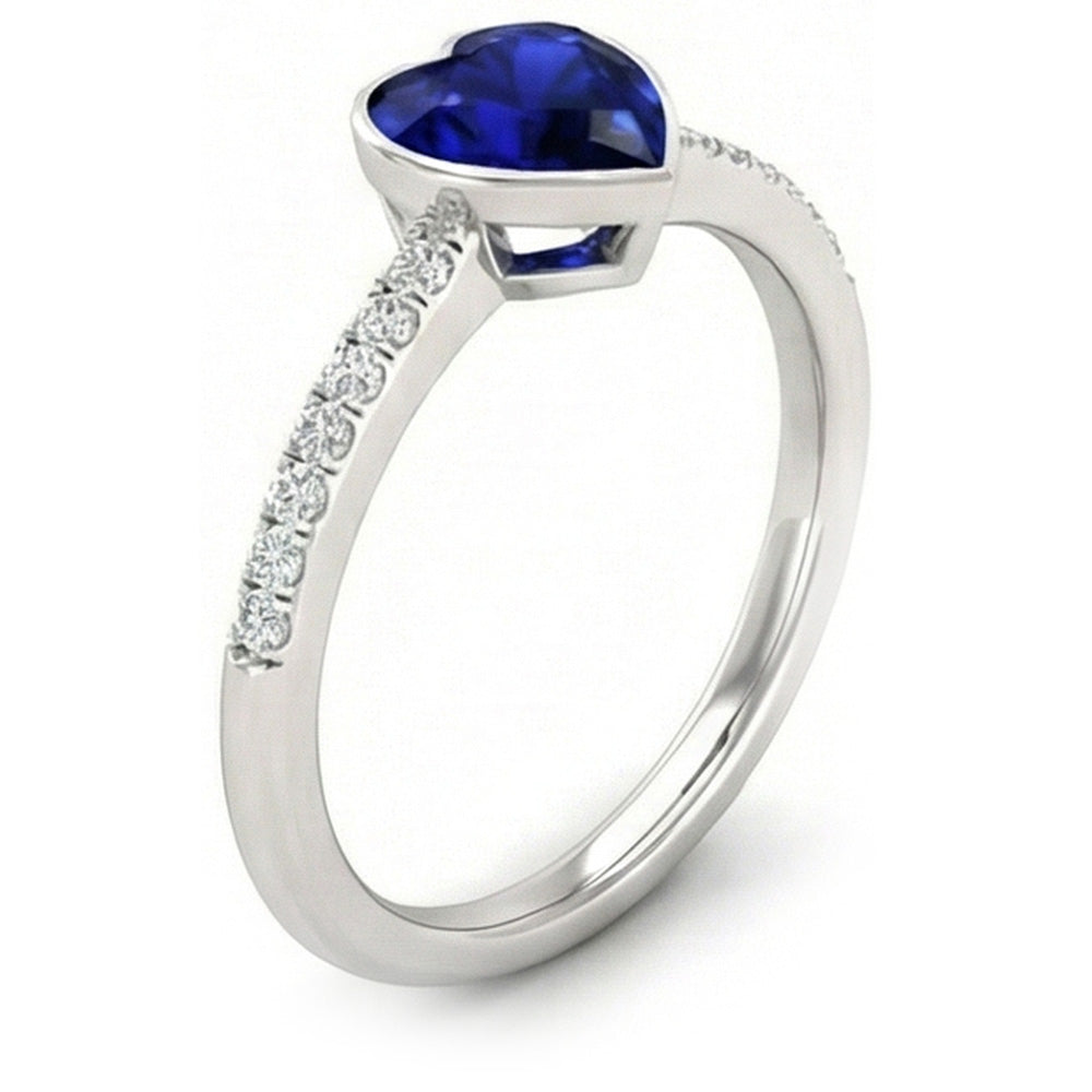 natural round sapphire 2.50ct watch front view