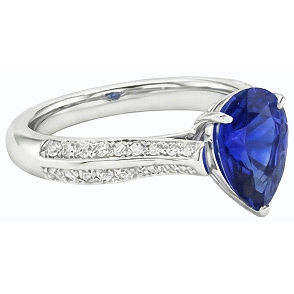 natural round sapphire 3ct ring on white background