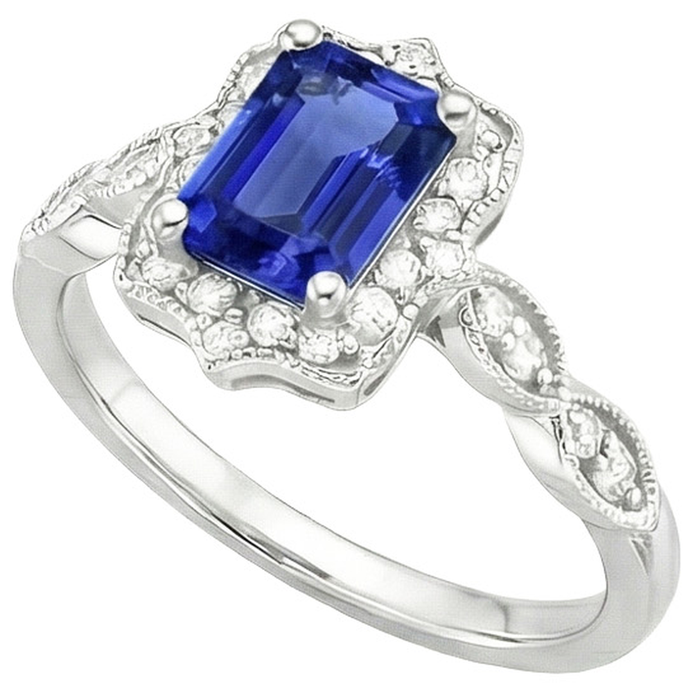 natural emerald sapphire 4ct ring close up detail