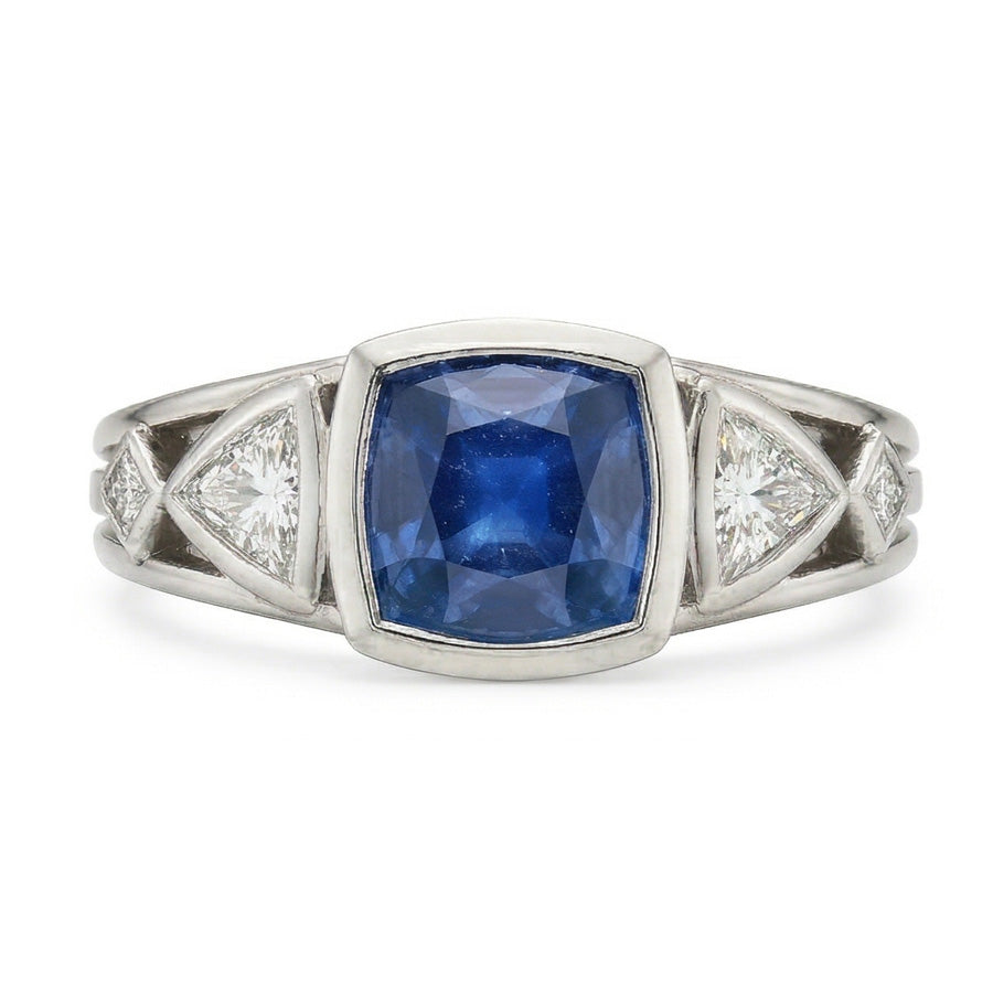 natural round sapphire 2.50ct watch side angle