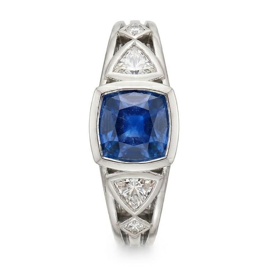 natural round sapphire 2.50ct watch close up detail