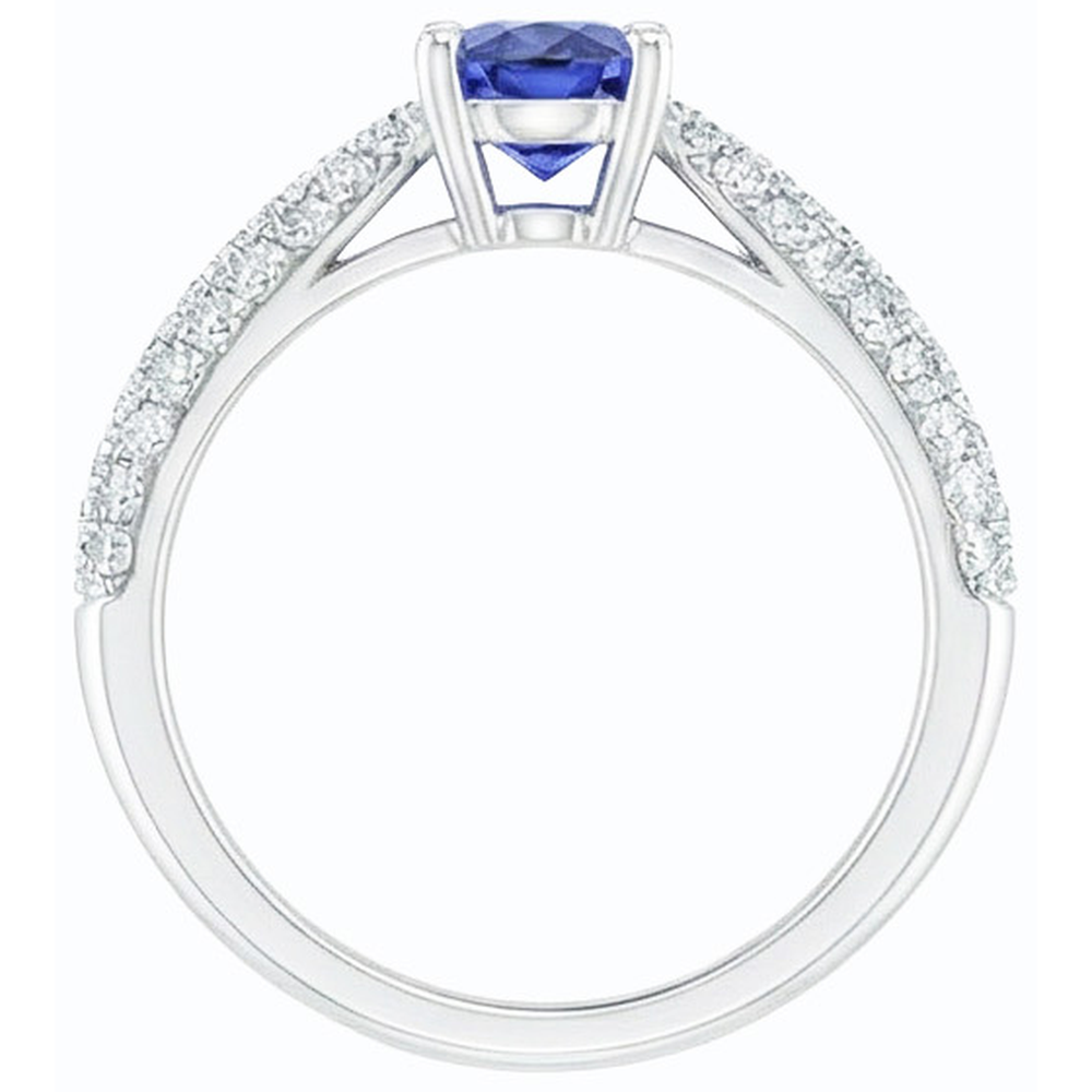 natural round sapphire 2.50ct ring close up detail