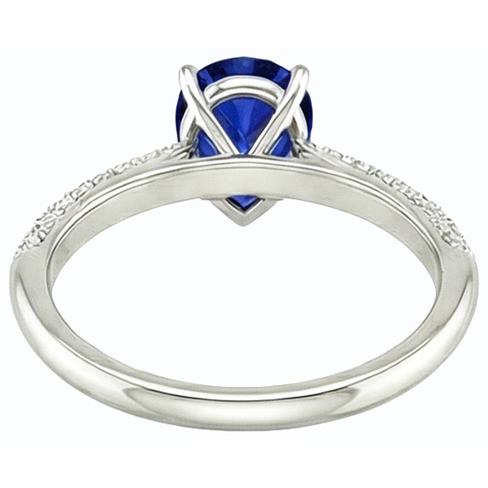 natural round sapphire 3ct ring close up detail