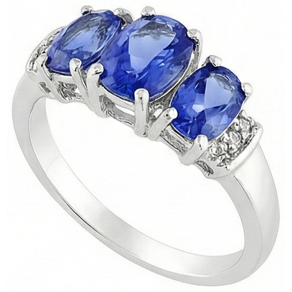 natural round sapphire 5.25ct ring close up detail
