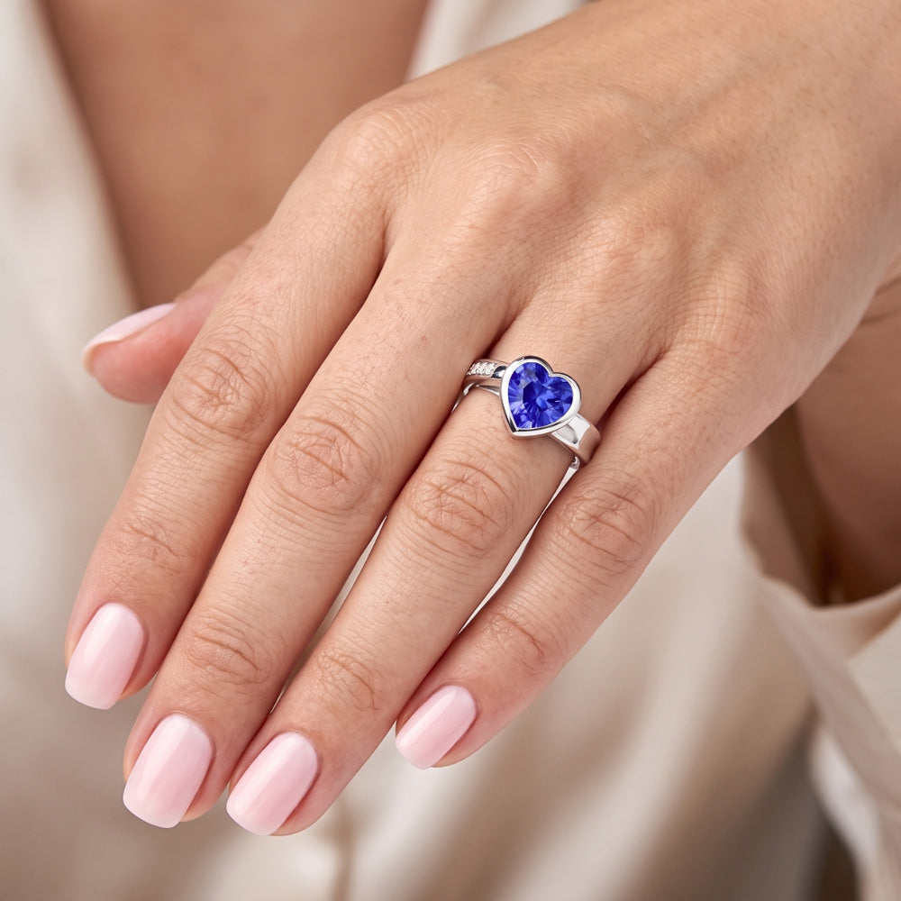 Natural Gemstone Ring Heart Bezel Set Ceylon Sapphire 2.25 Carats Jewelry