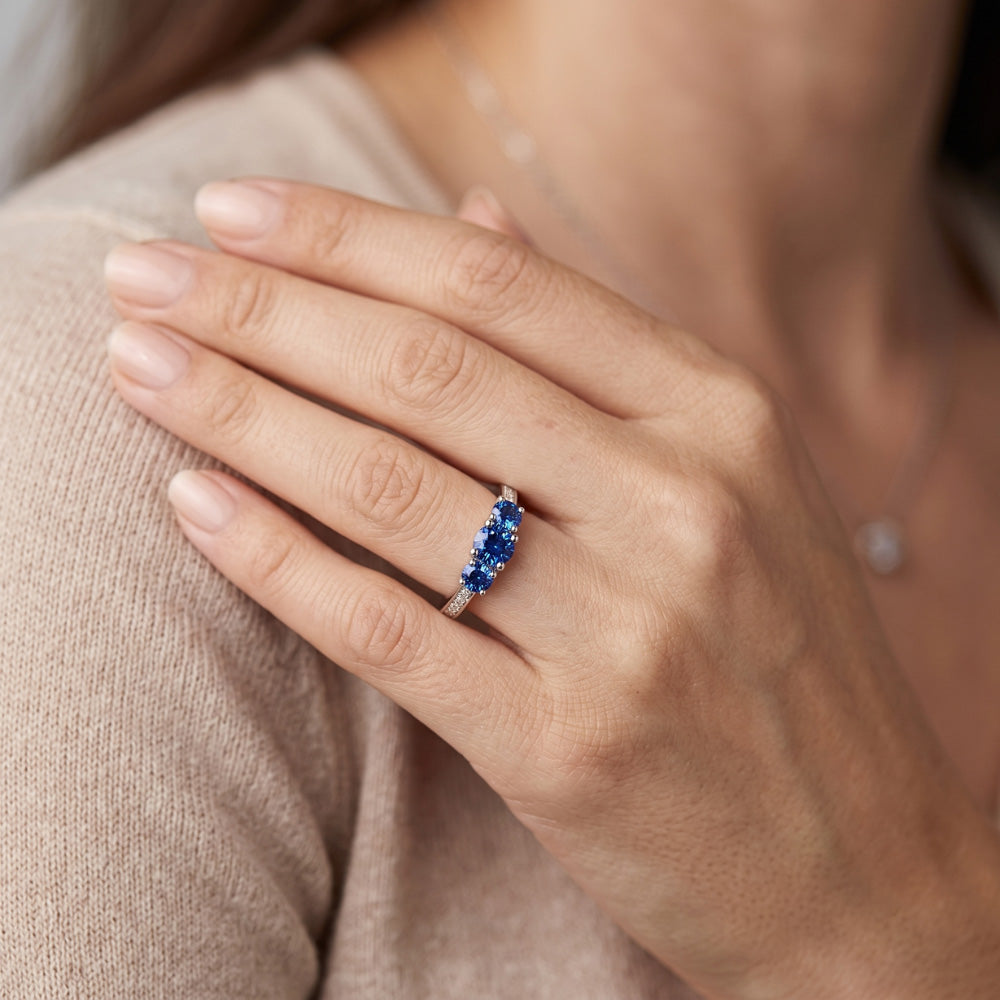 Natural Sapphire Ring 1.10ct - White Gold 14K