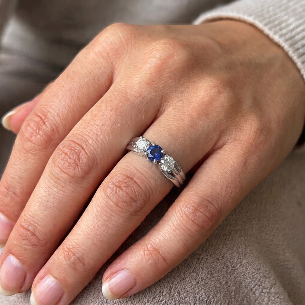 Natural Sapphire Ring 1ct - White Gold 14K