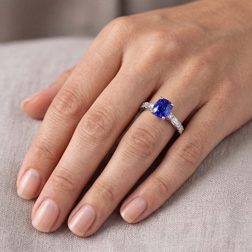 Natural Sapphire Ring 2.50ct - White Gold 14K