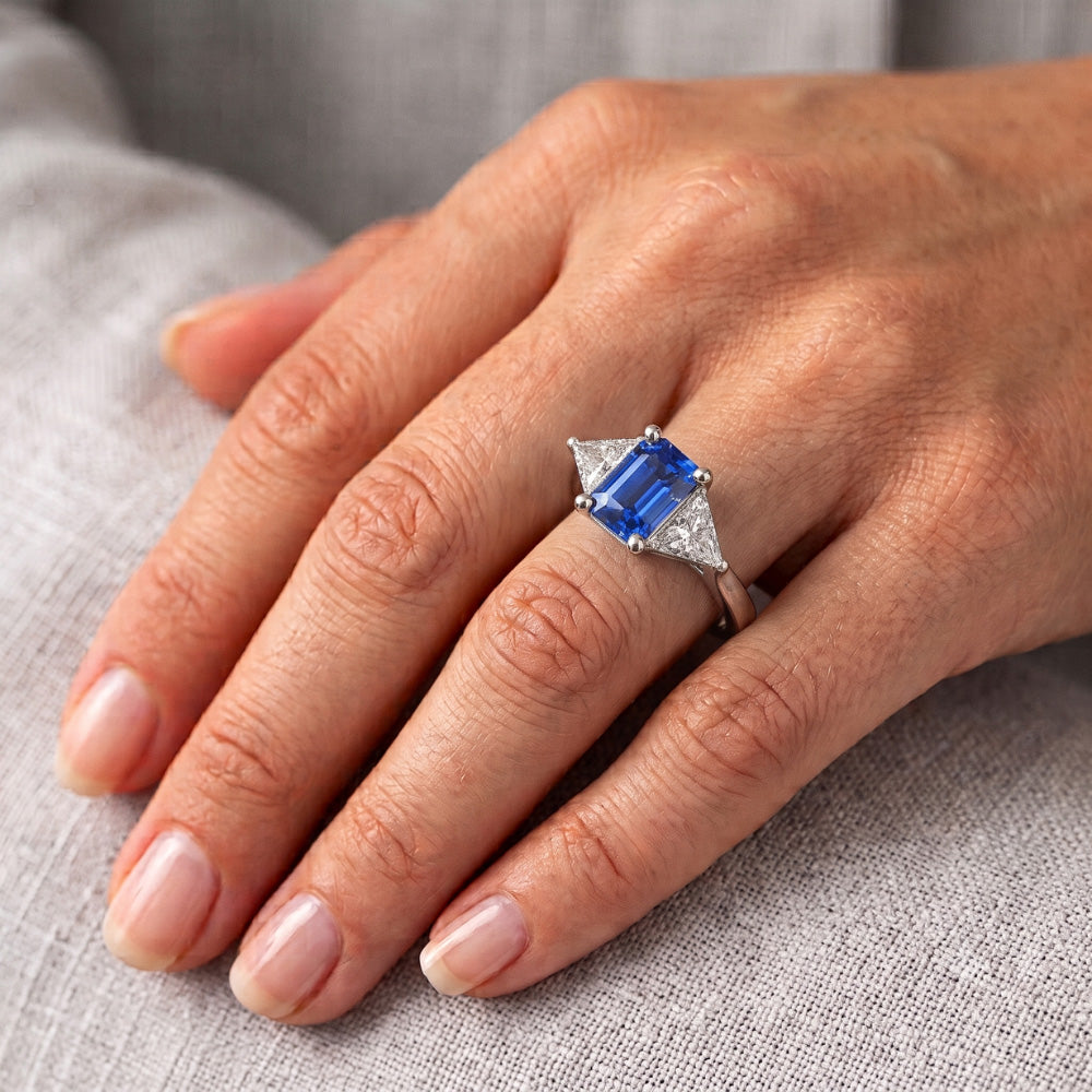 Natural Sapphire Ring 2.50ct - White Gold 14K