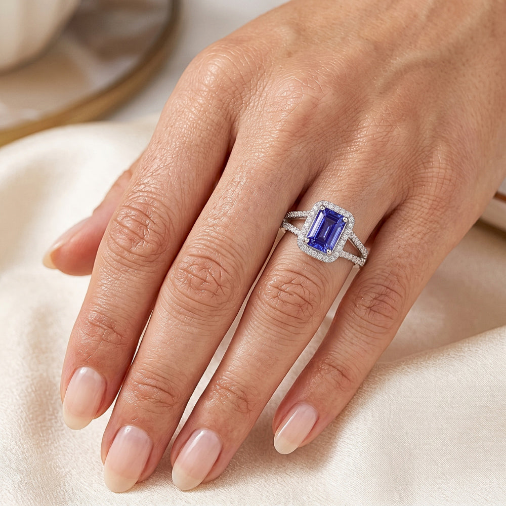 Natural Sapphire Ring 2ct - White Gold 14K