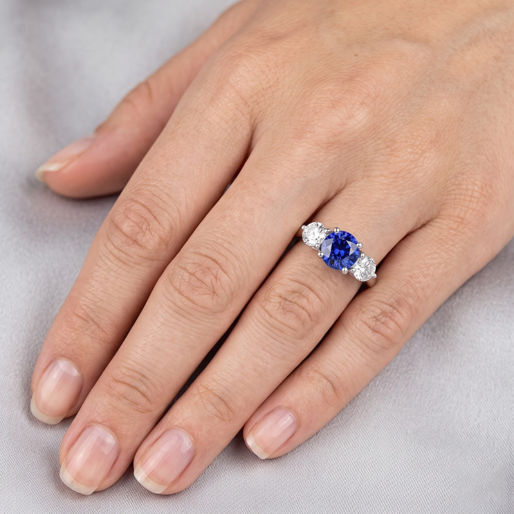 Natural Sapphire Ring 2ct - White Gold 14K