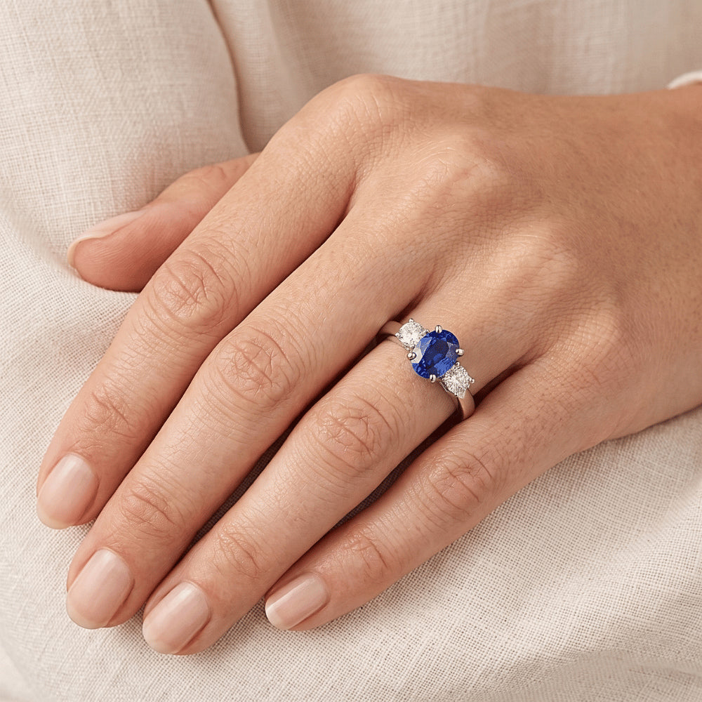Natural Sapphire Ring 2ct - White Gold 14K