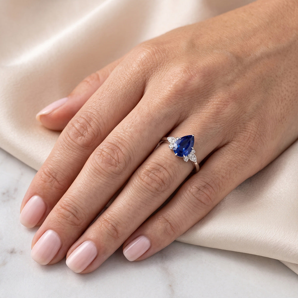 Natural Sapphire Ring 2ct - White Gold 14K