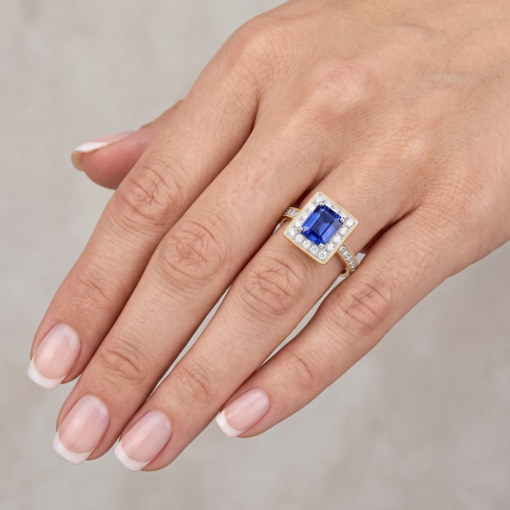 Natural Sapphire Ring 2ct - Yellow Gold 14K