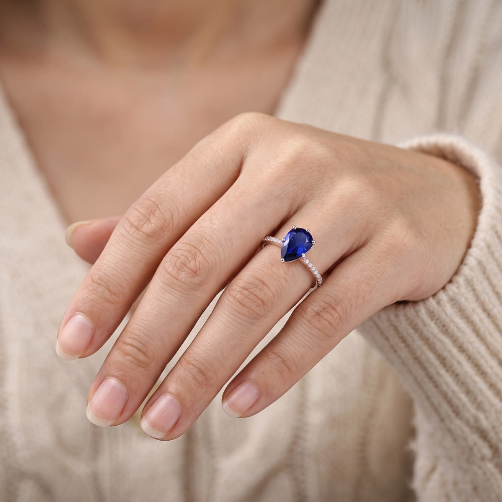 Natural Sapphire Ring 3.50ct - Two Tone 14K Gold